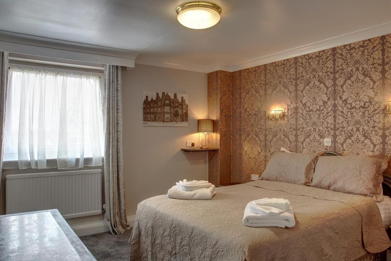 The Orwell Hotel Felixstowe Bagian luar foto
