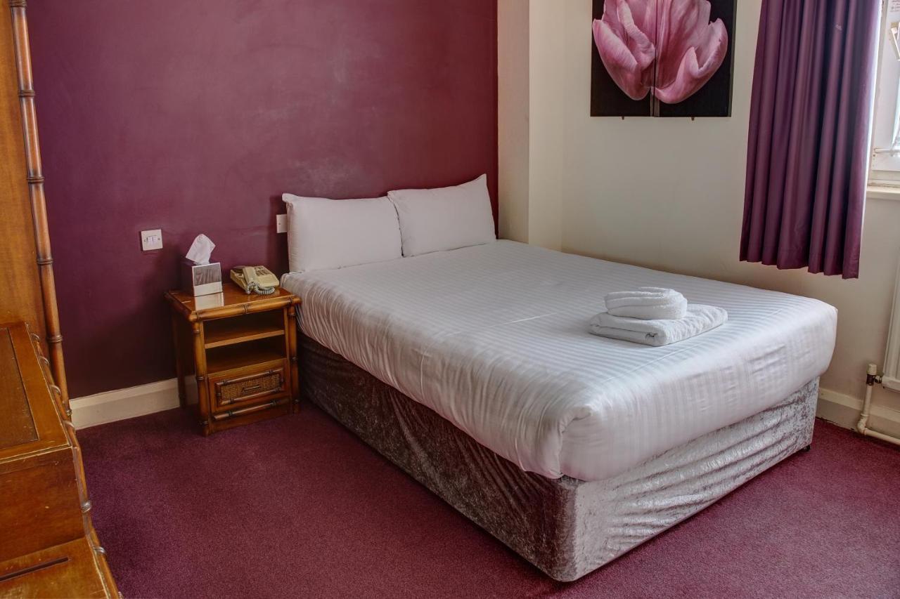 The Orwell Hotel Felixstowe Bagian luar foto