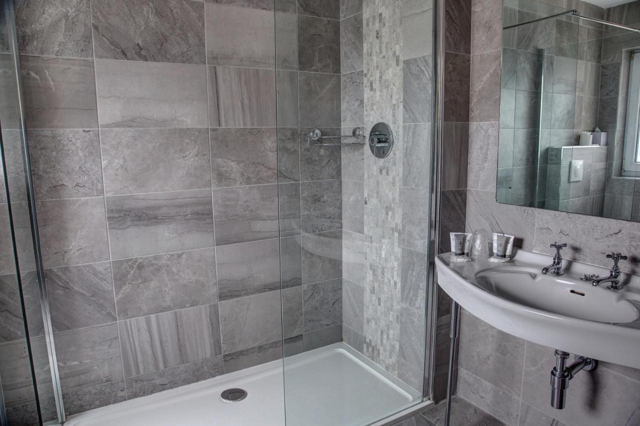 The Orwell Hotel Felixstowe Bagian luar foto
